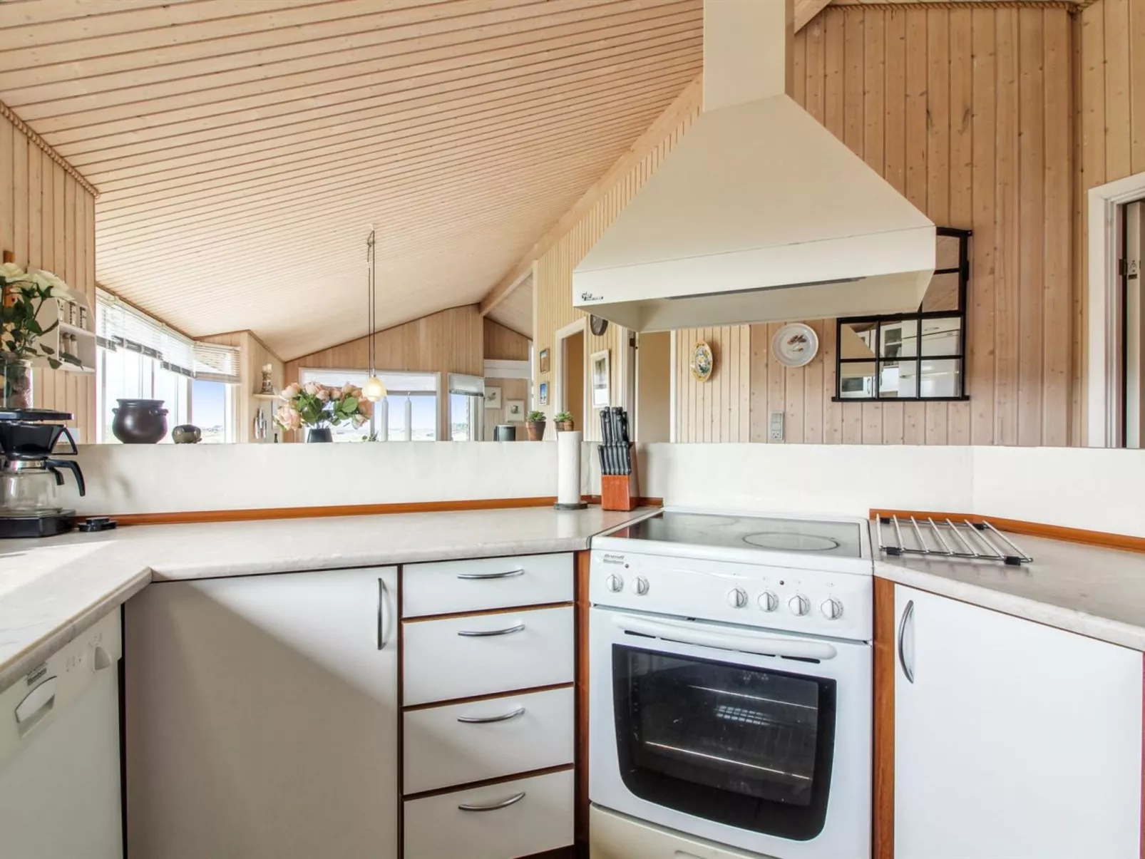 "Zuhra" - 250m from the sea-Inside