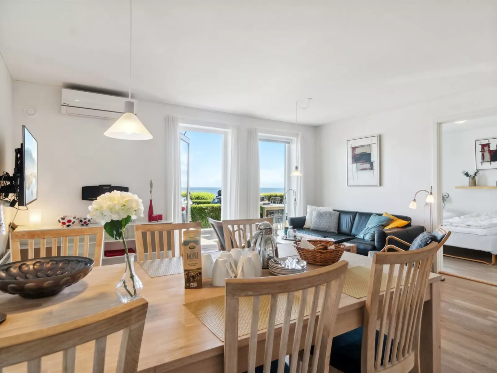 "Helin" - 100m from the sea-Inside