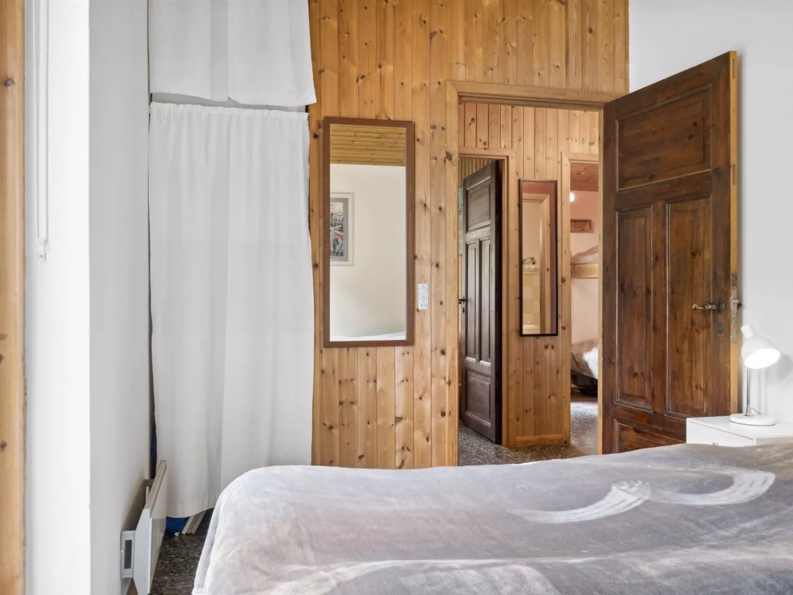 "Fulla" - 650m from the sea-Drinnen