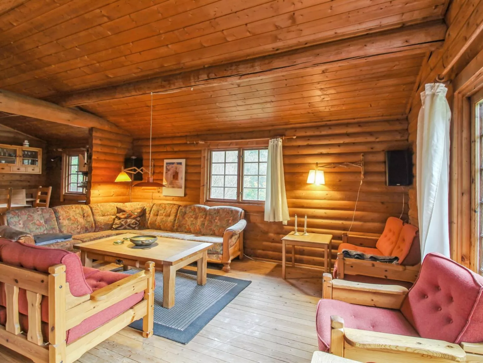 "Peadda" - 900m from the sea-Drinnen