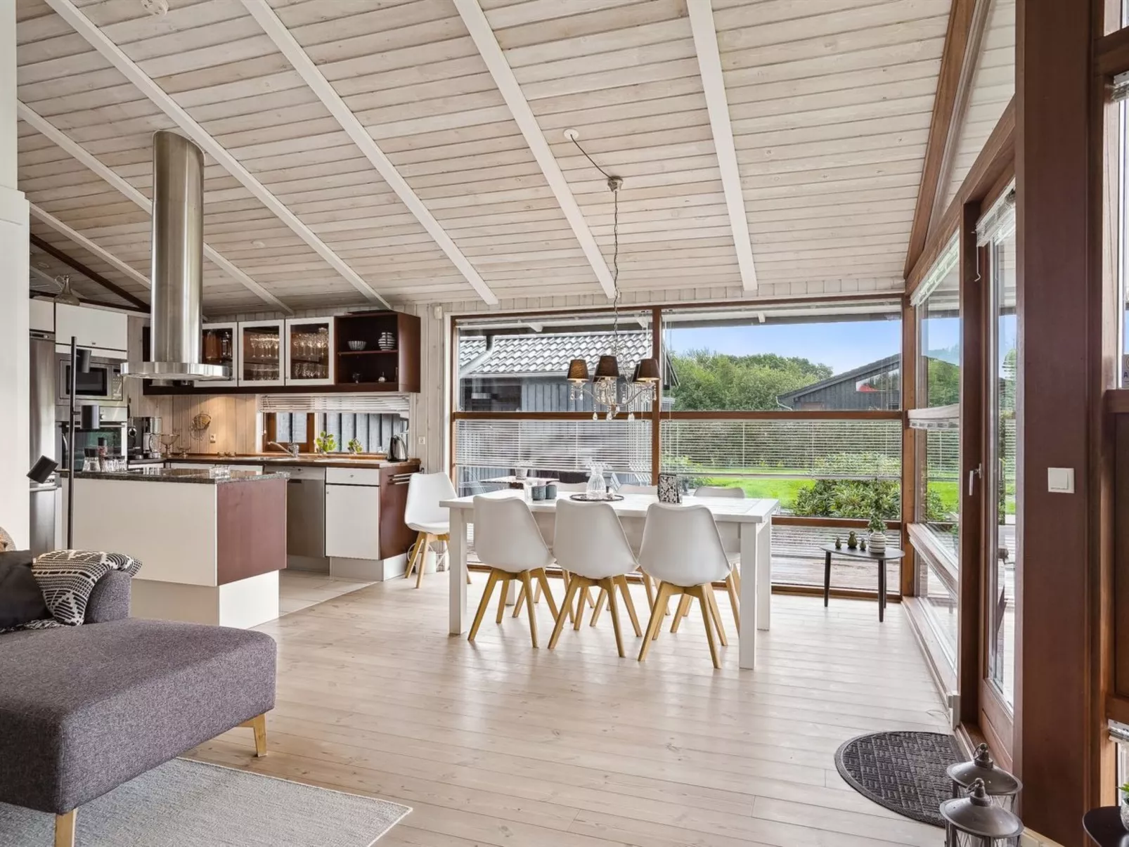 "Evald" - 400m from the sea-Inside