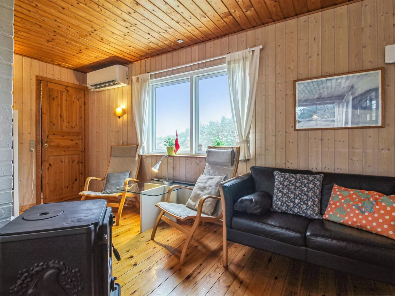 "Frellef" - 491m from the sea-Inside