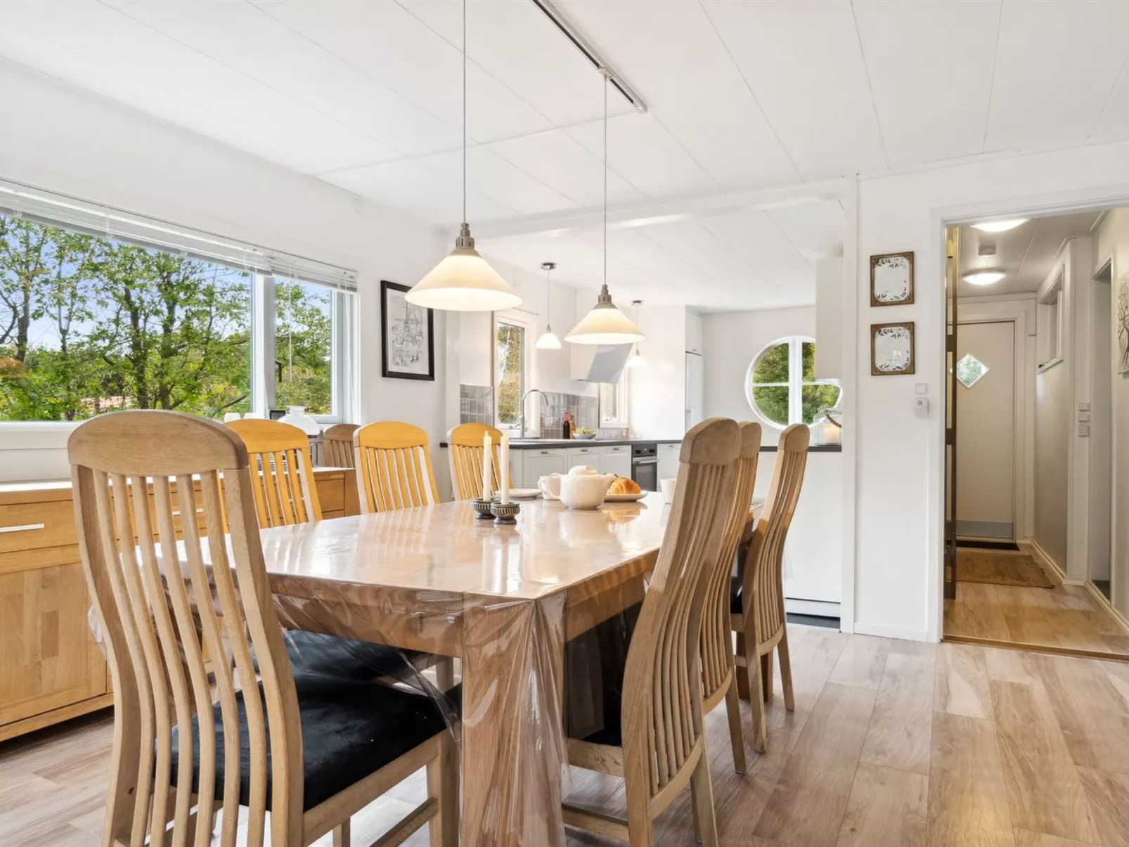 "Kirsi" - 200m from the sea-Inside