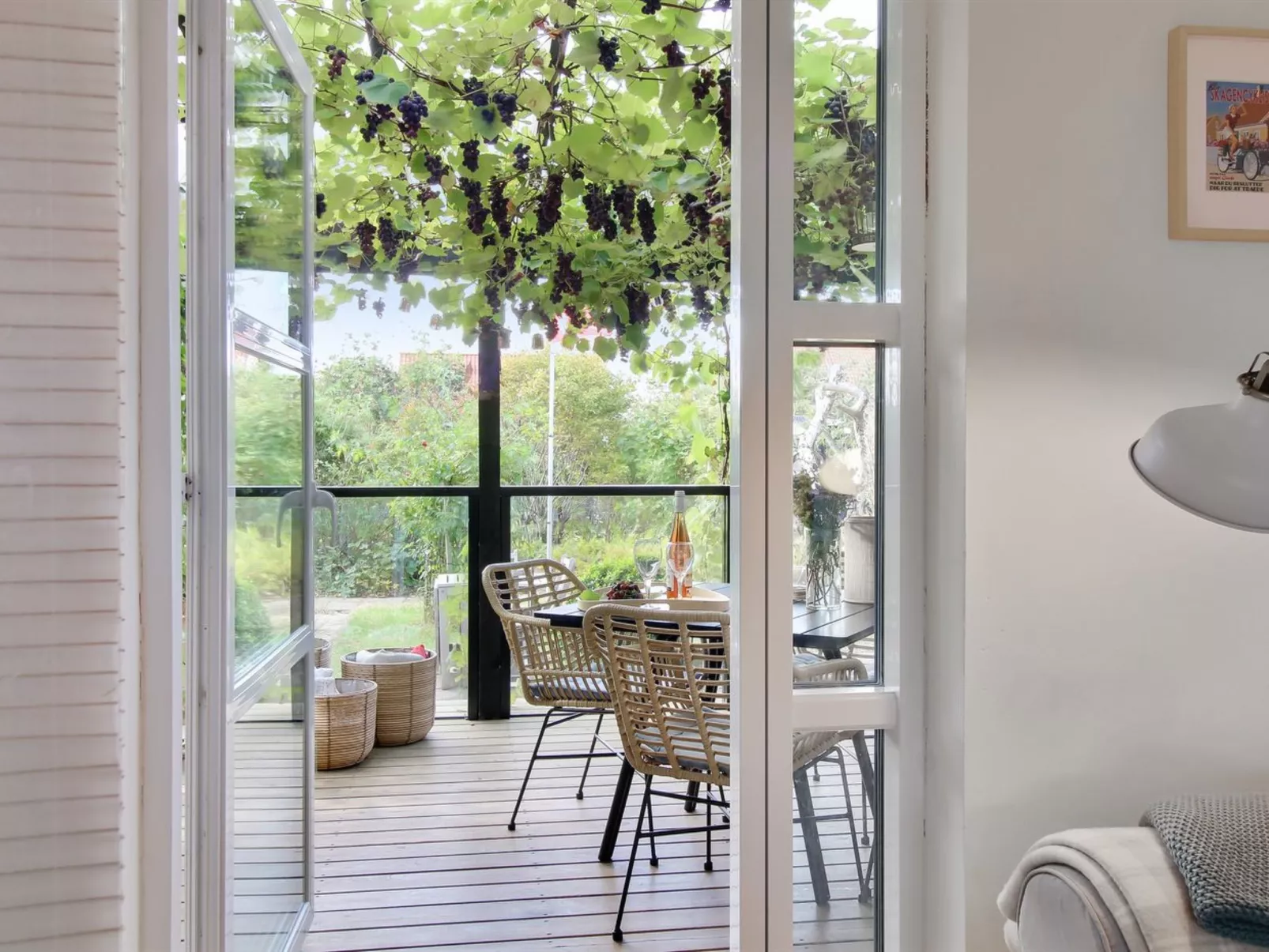 "Thorgny" - 900m from the sea-Inside