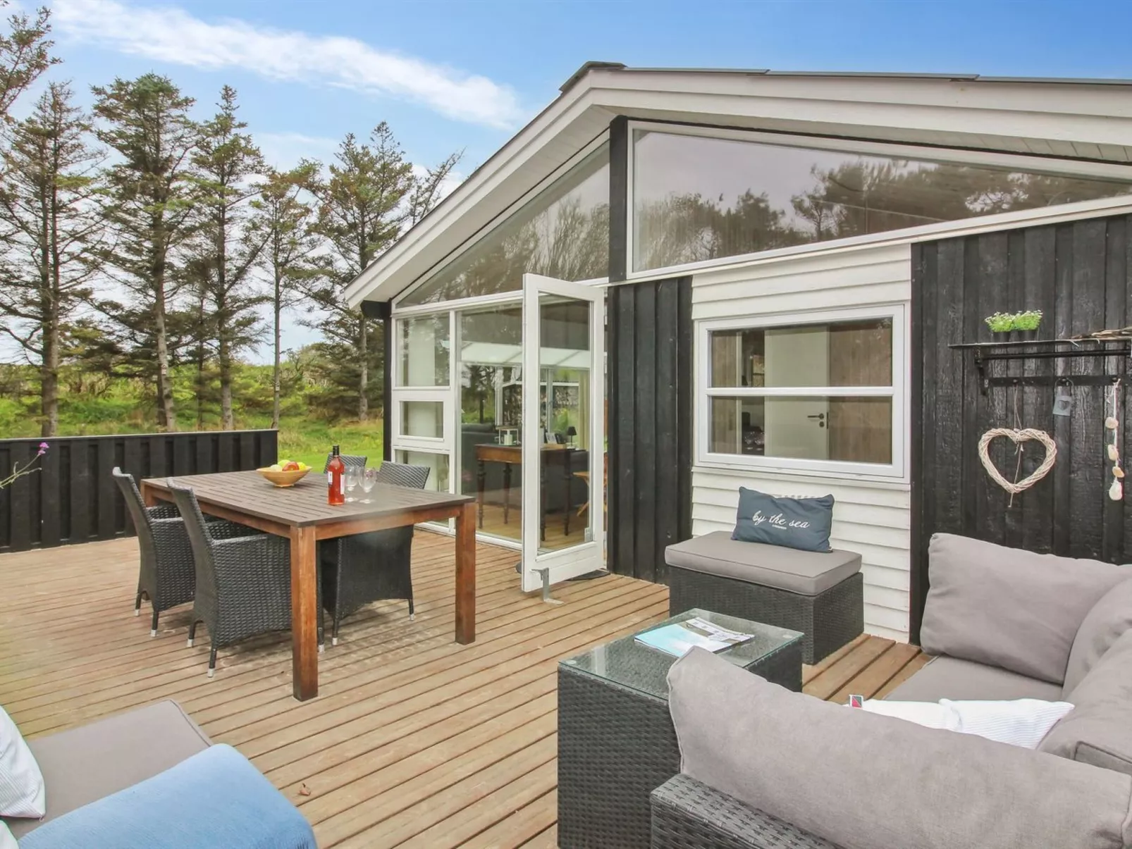 "Amelia" - 350m from the sea-Outside