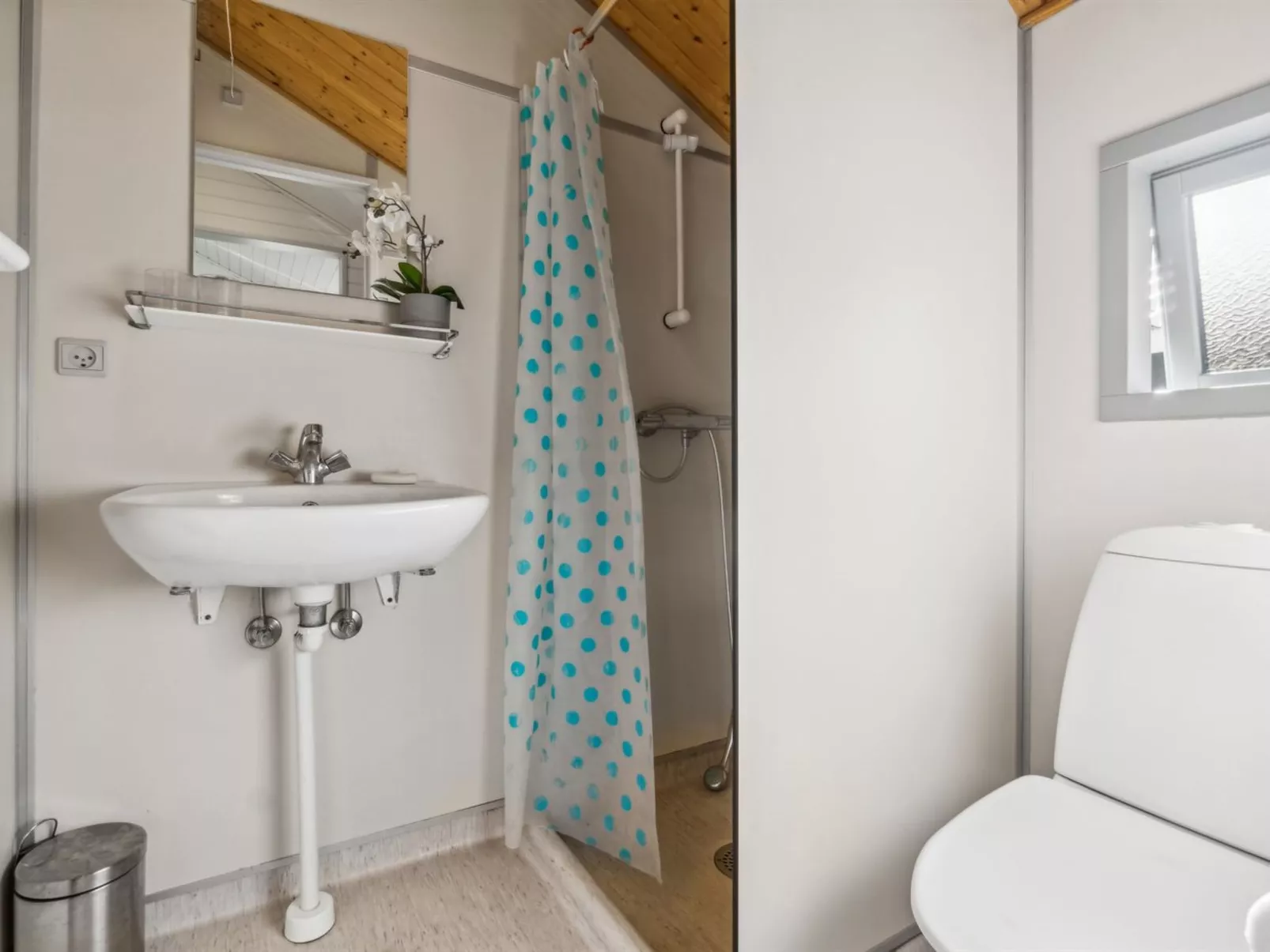 "Johan" - 200m from the sea-Inside