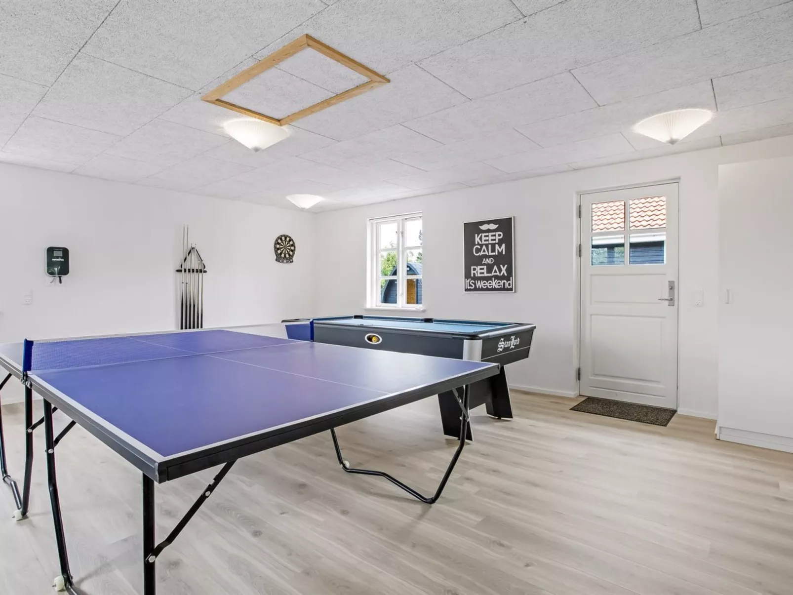 "Torhild" - 700m from the sea-Dedans