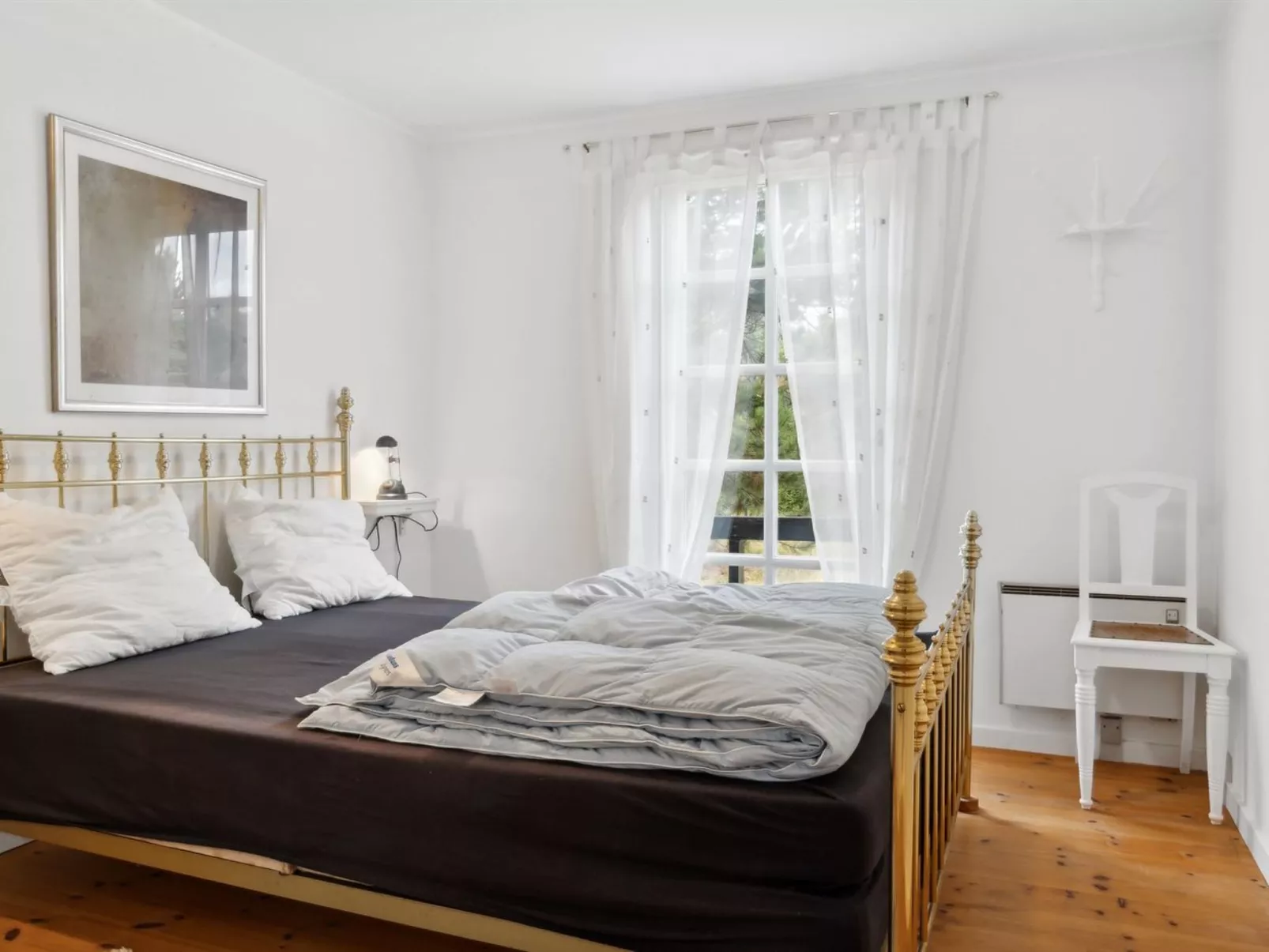 "Brunhilde" - 850m from the sea-Inside