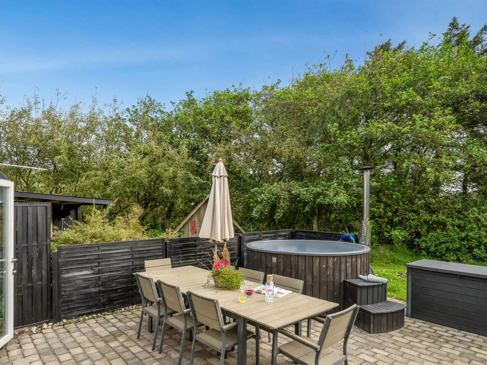 "Jerrit" - 1.4km from the sea-Draußen