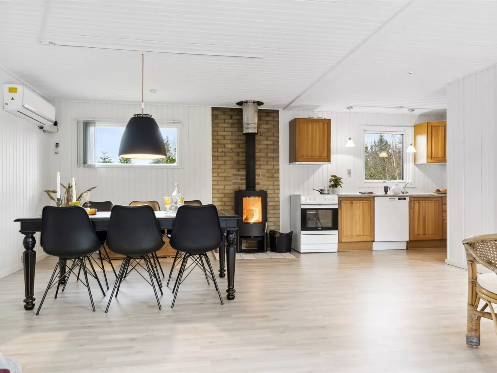 "Suvi" - 700m from the sea-Dedans