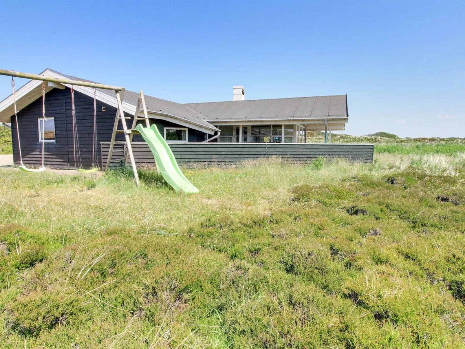 "Thrugils" - 800m from the sea-Outside