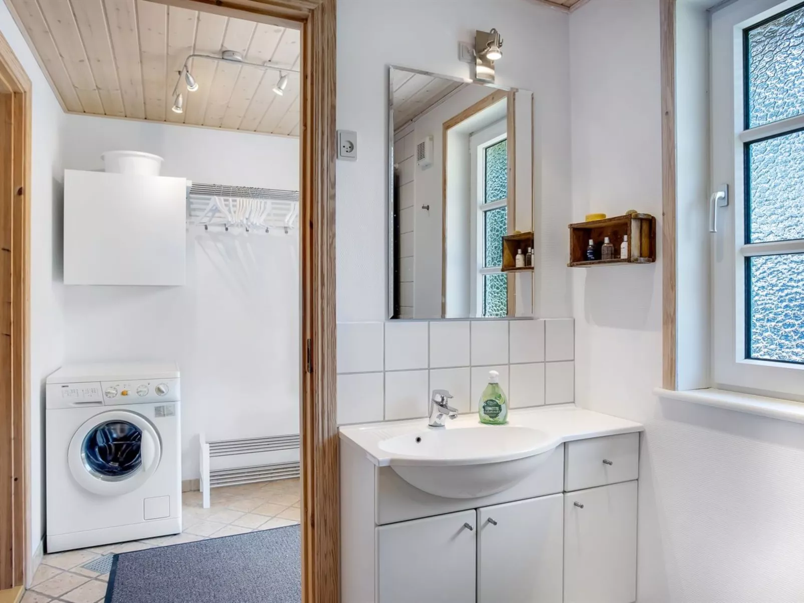 "Laila" - 1.2km from the sea-Inside