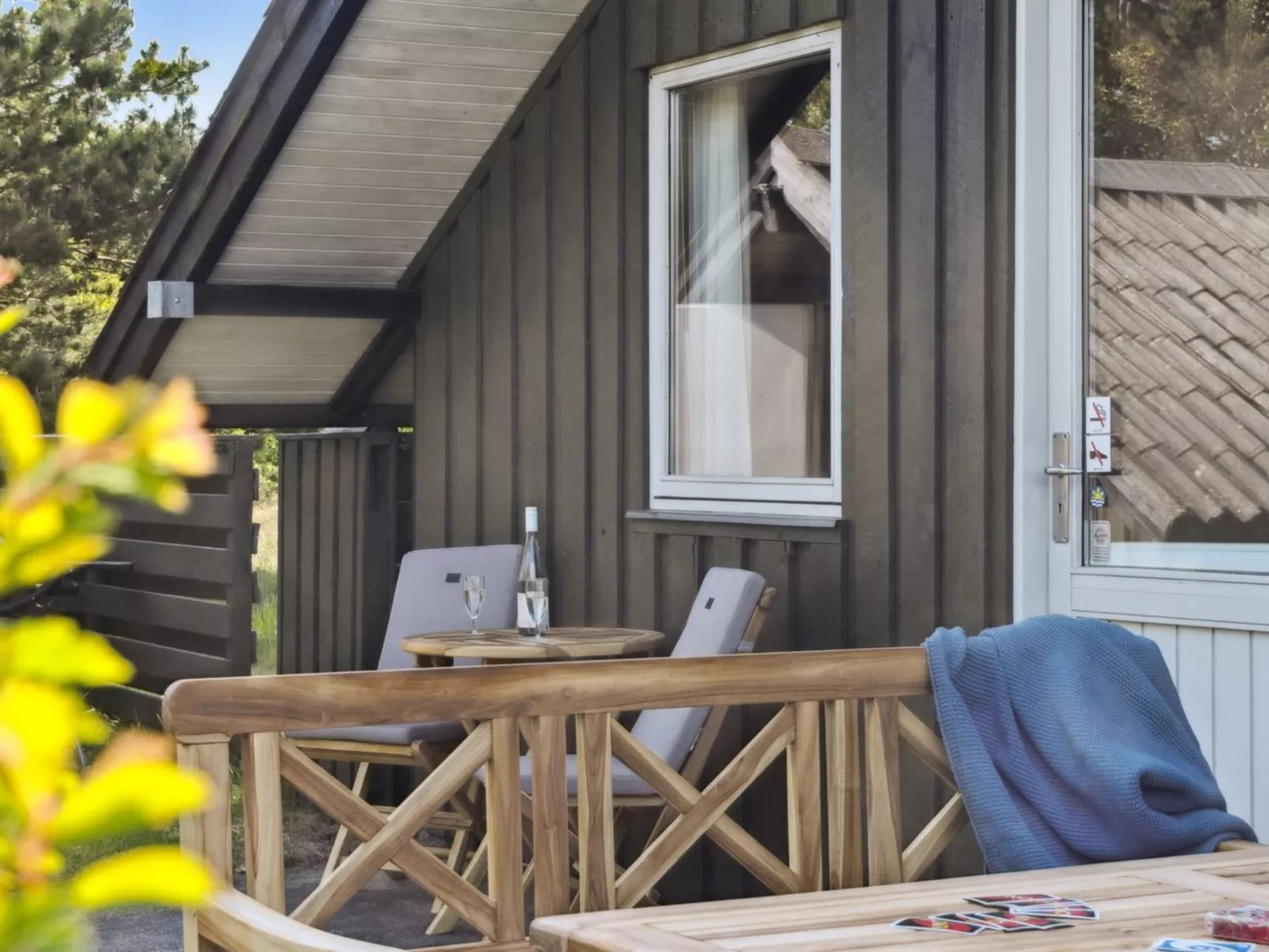 "Irlin" - 600m from the sea-Outside