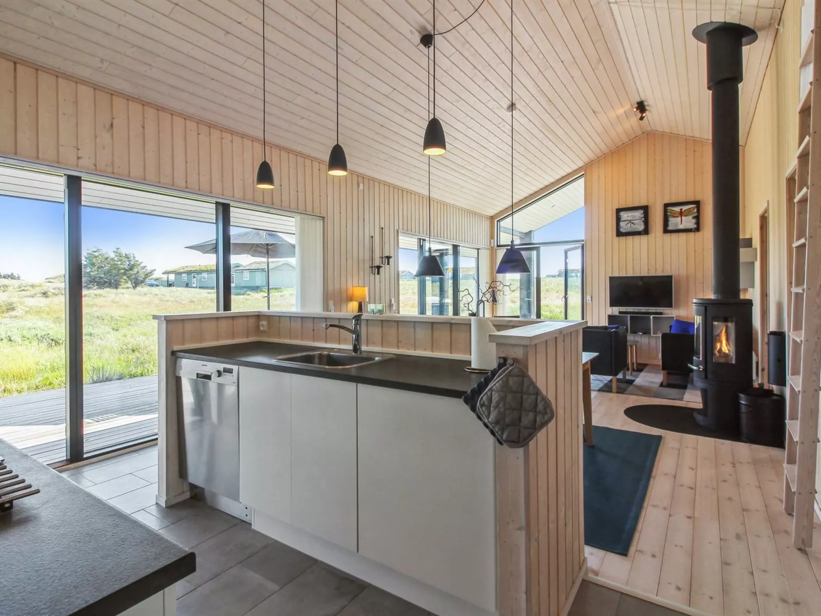 "Ascan" - 600m from the sea-Dedans