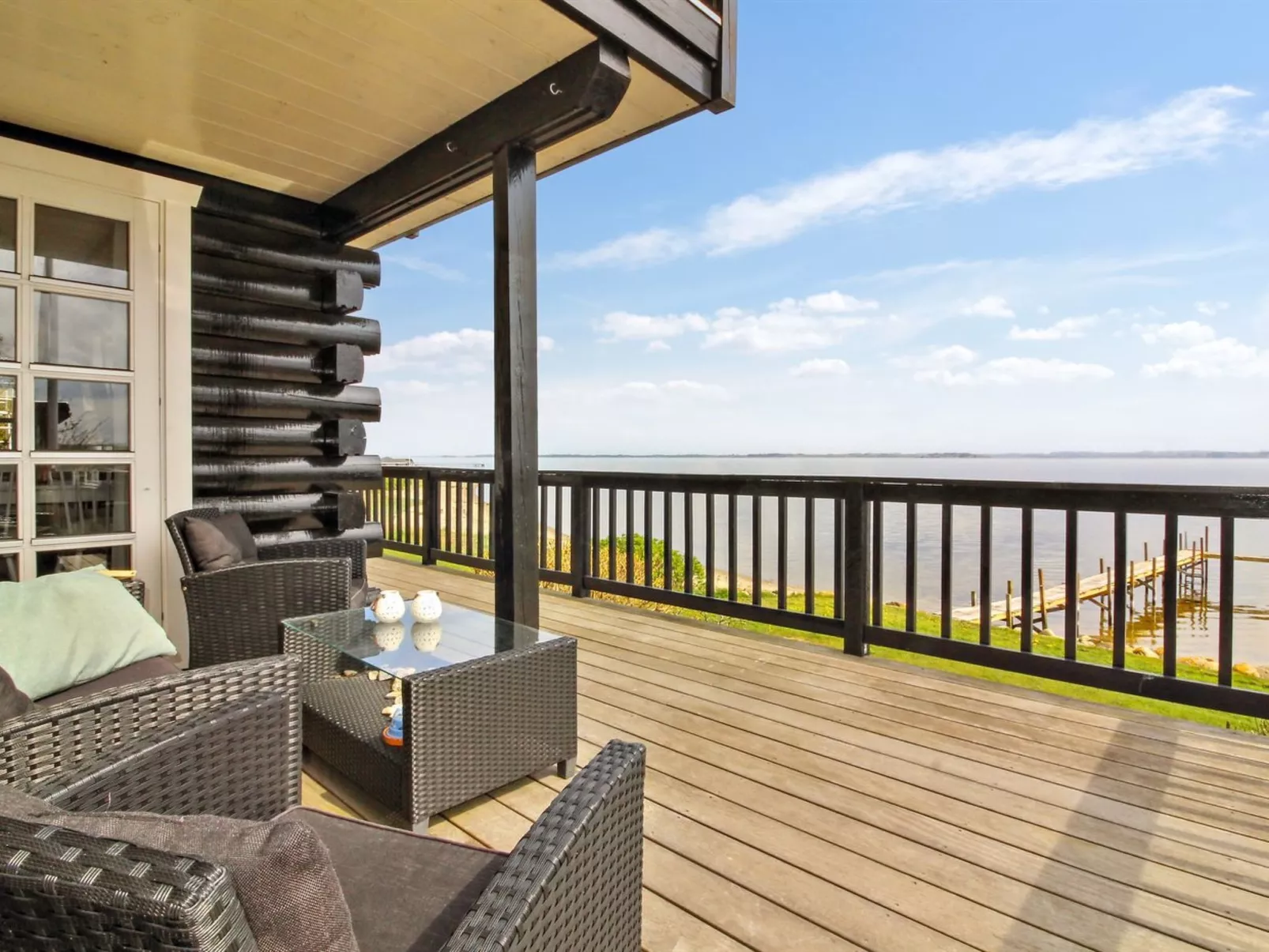 "Sander" - 10m to the fjord-Draußen