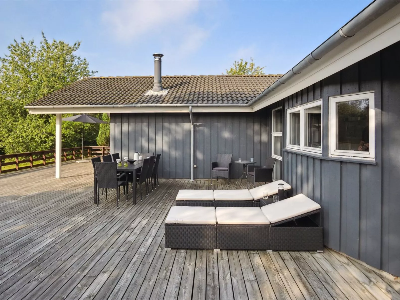 "Elif" - 30km from the sea-Draußen