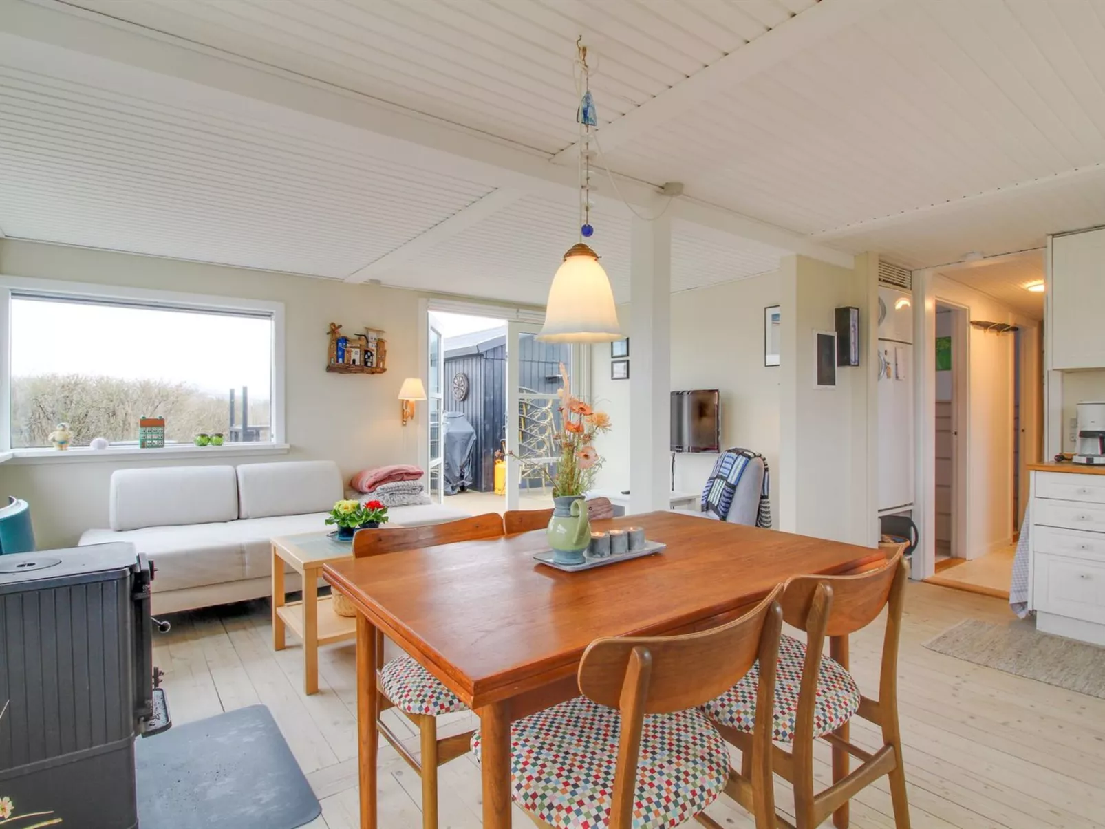 "Edvia" - 300m from the sea-Inside