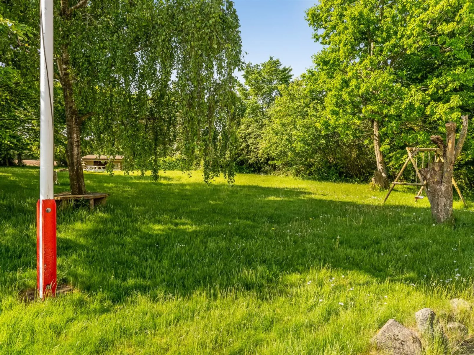 "Annli" - 800m to the fjord-Outside