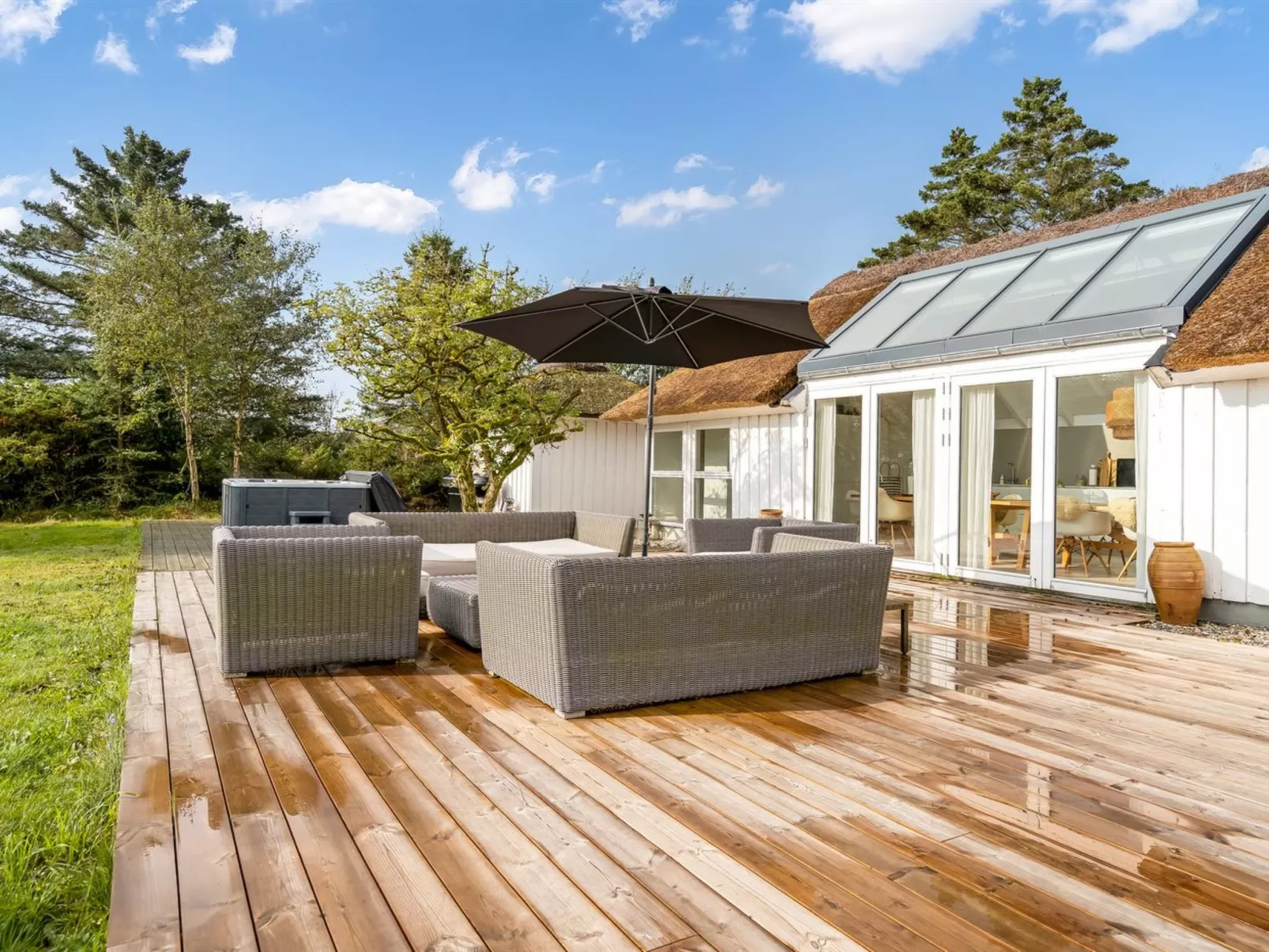 "Verner" - 900m from the sea-Dehors