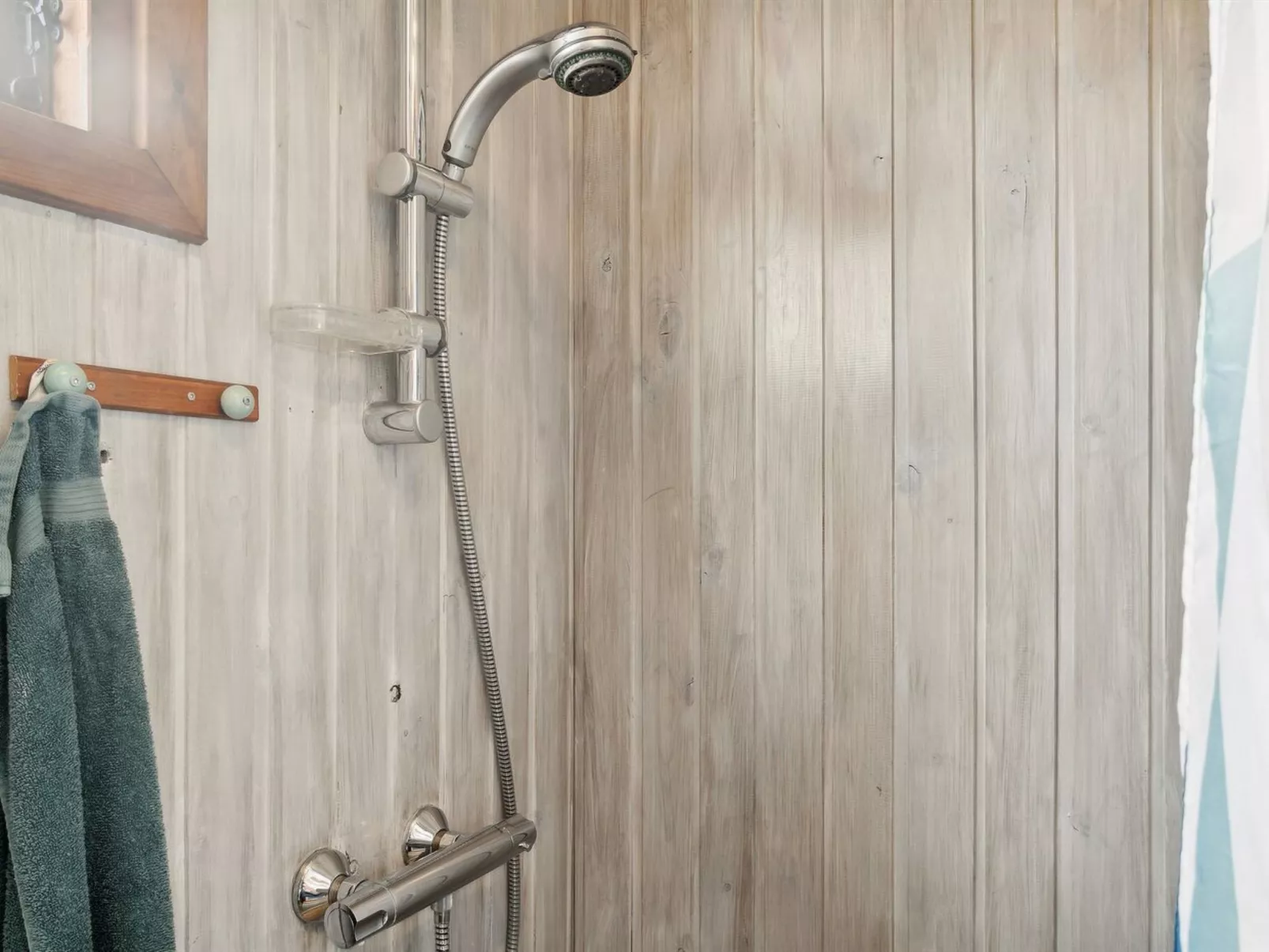 "Holmwith" - 200m from the sea-Inside