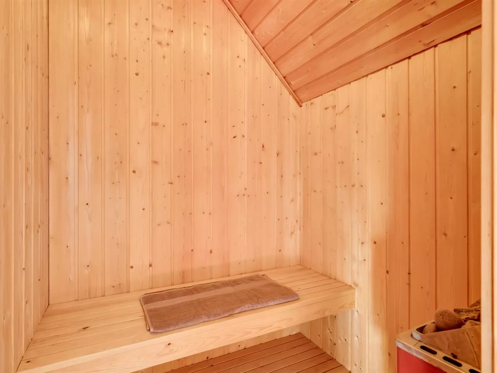 "Malti" - 1.3km from the sea-Drinnen