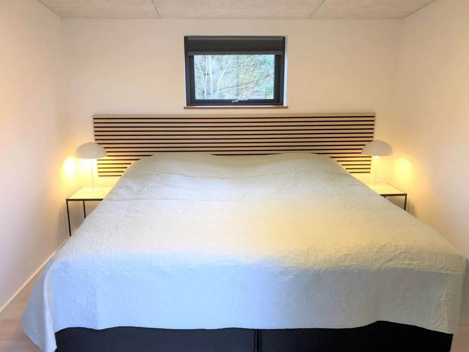 "Sune" - 175m from the sea-Drinnen