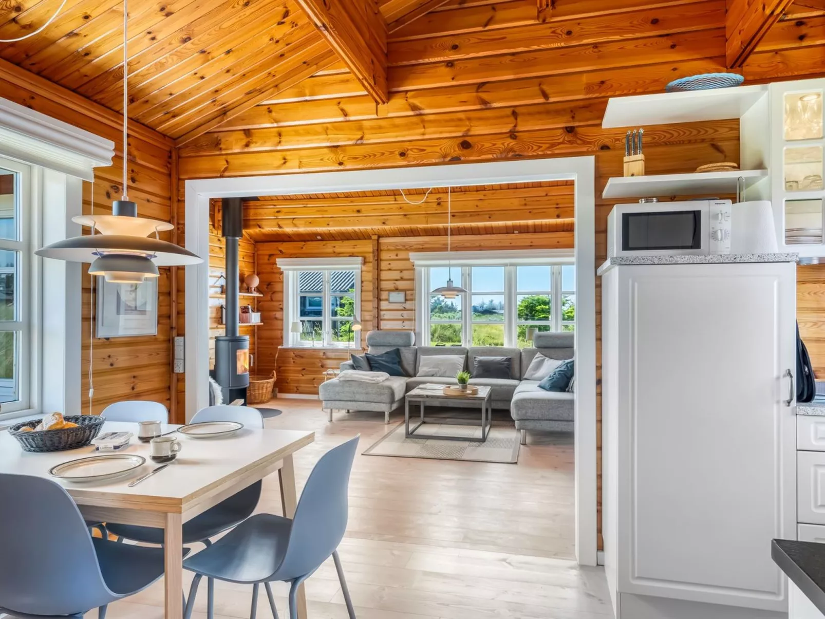 "Patti" - 280m from the sea-Inside