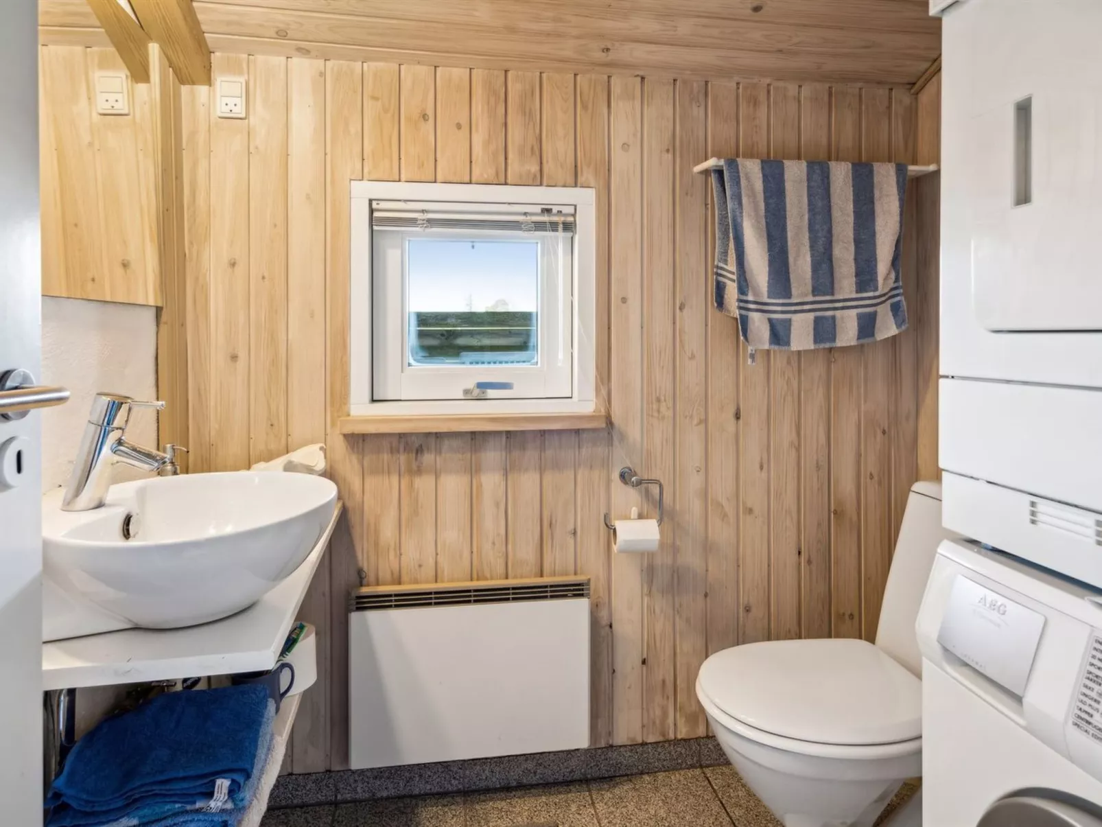 "Wehrhart" - 125m from the sea-Inside