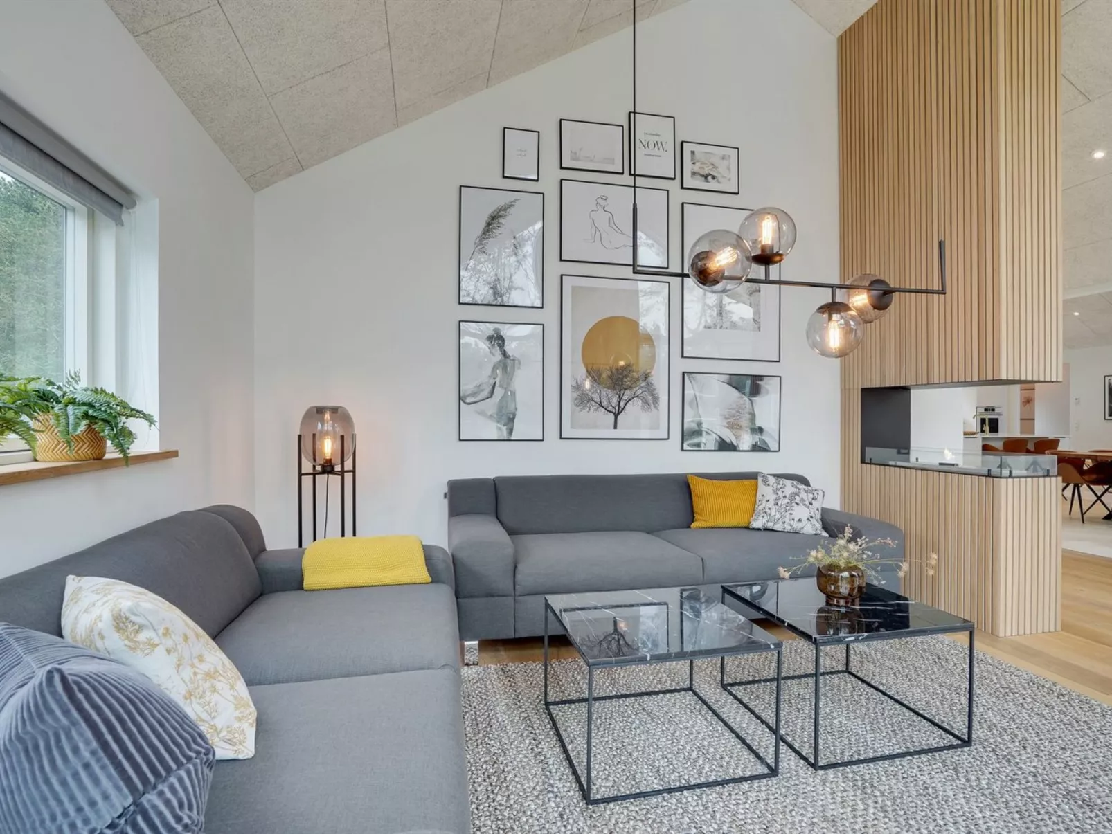 "Menja" - 1.4km from the sea-Inside