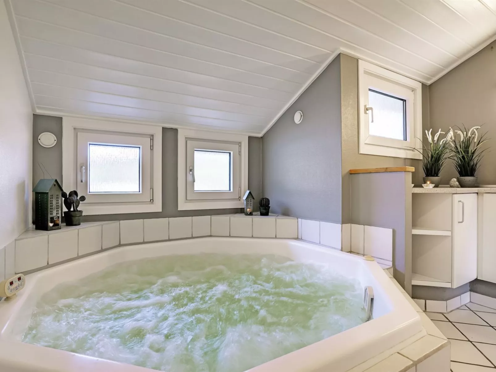 "Stense" - 900m from the sea-Dedans