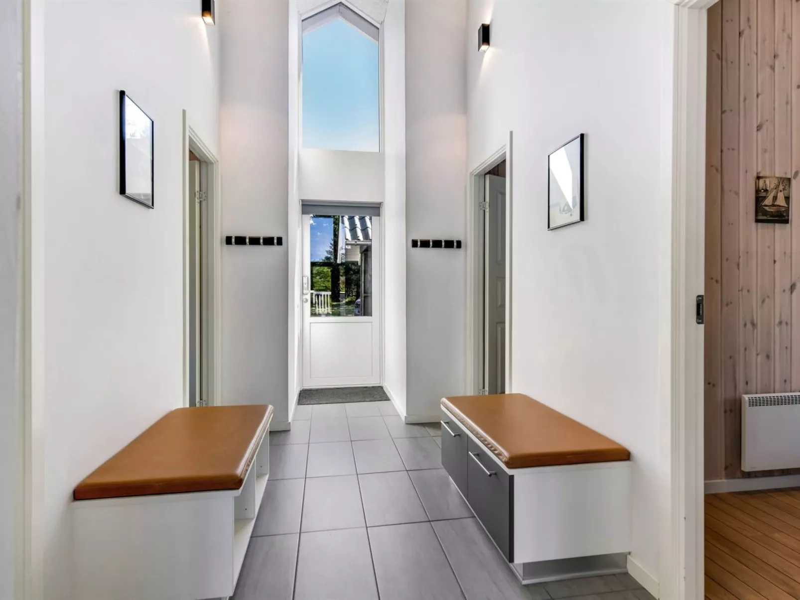 "Gundrath" - 1.4km from the sea-Inside