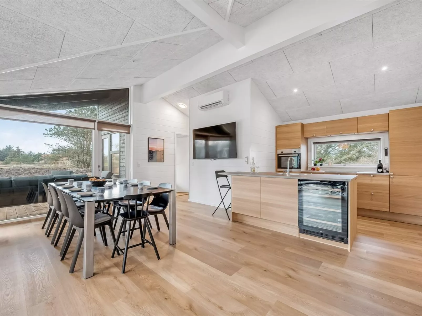 "Elisenda" - 625m from the sea-Drinnen