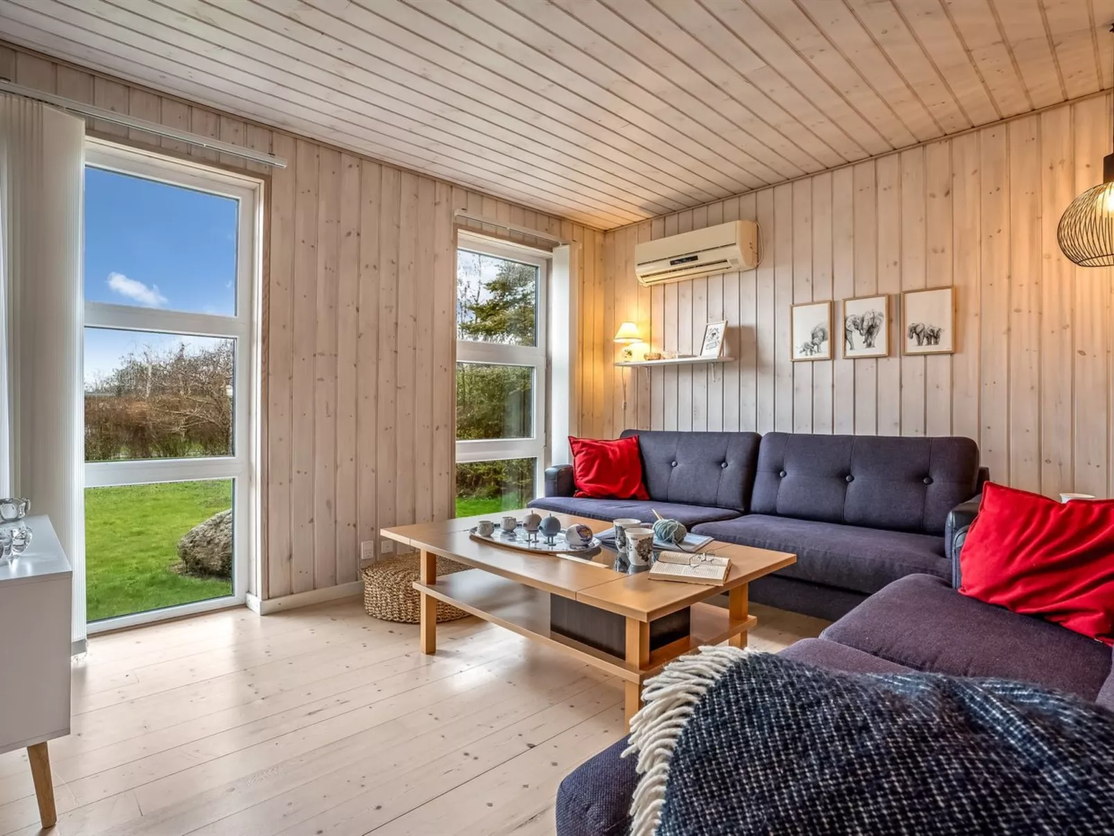 "Mira" - 500m from the sea-Drinnen