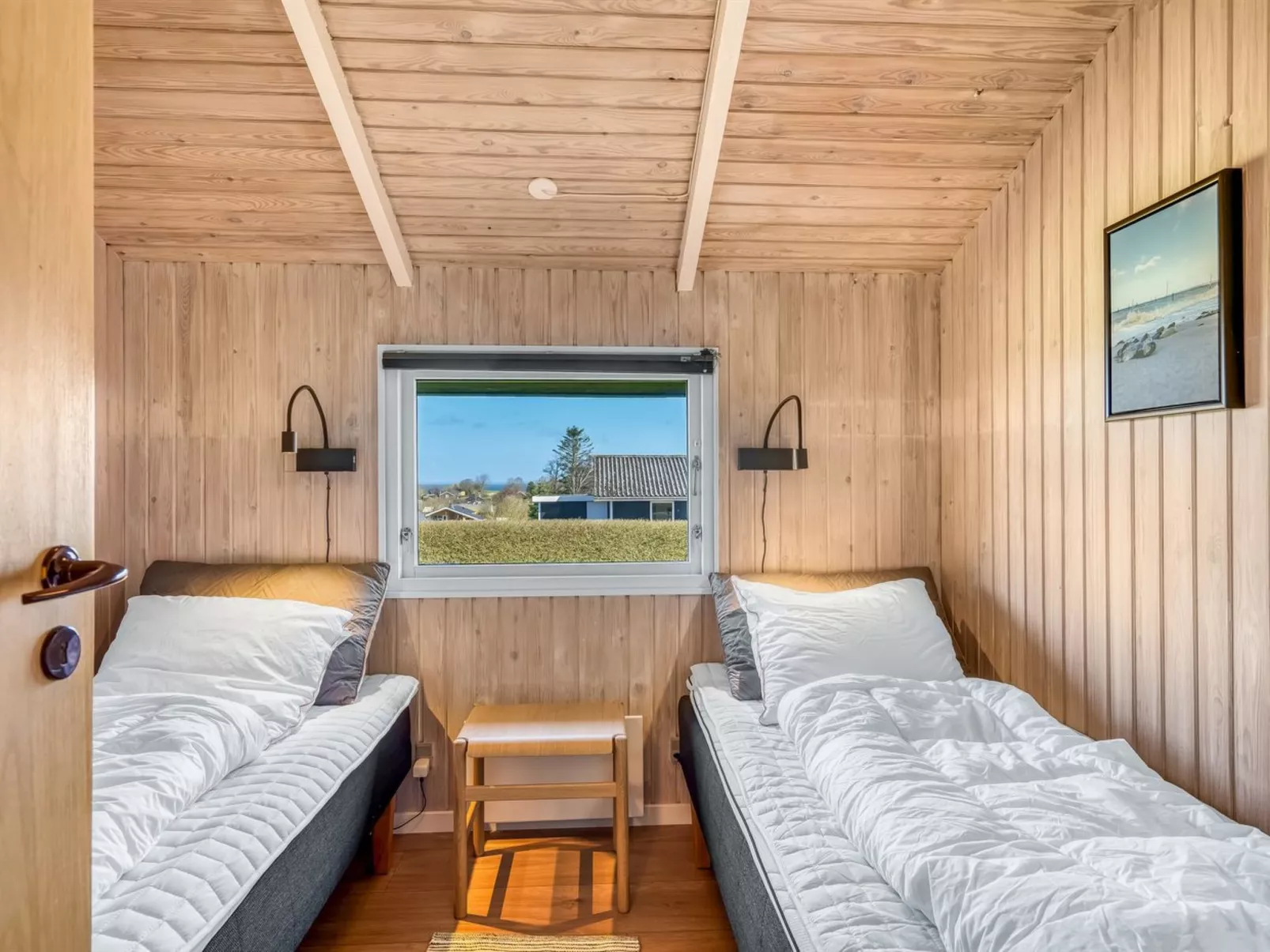 "Ofrath" - 350m to the fjord-Drinnen