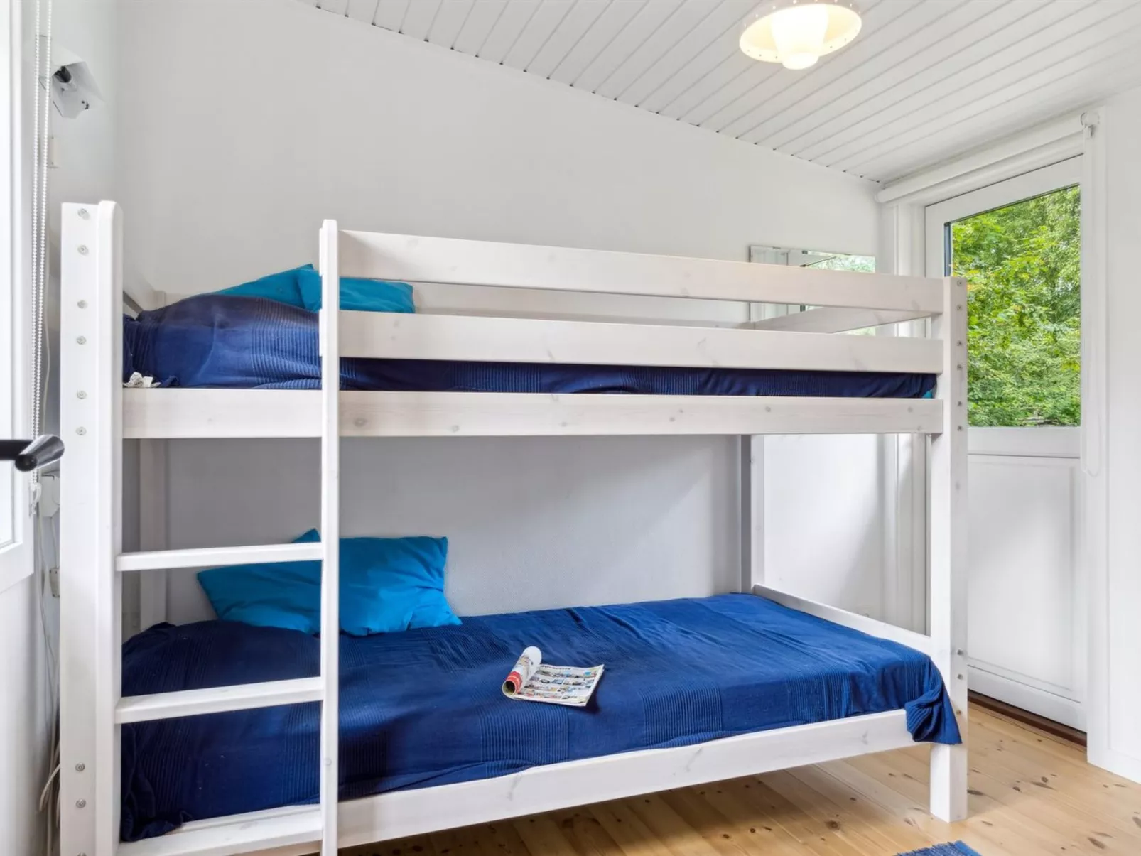 "Heidl" - 1.3km to the fjord-Dedans