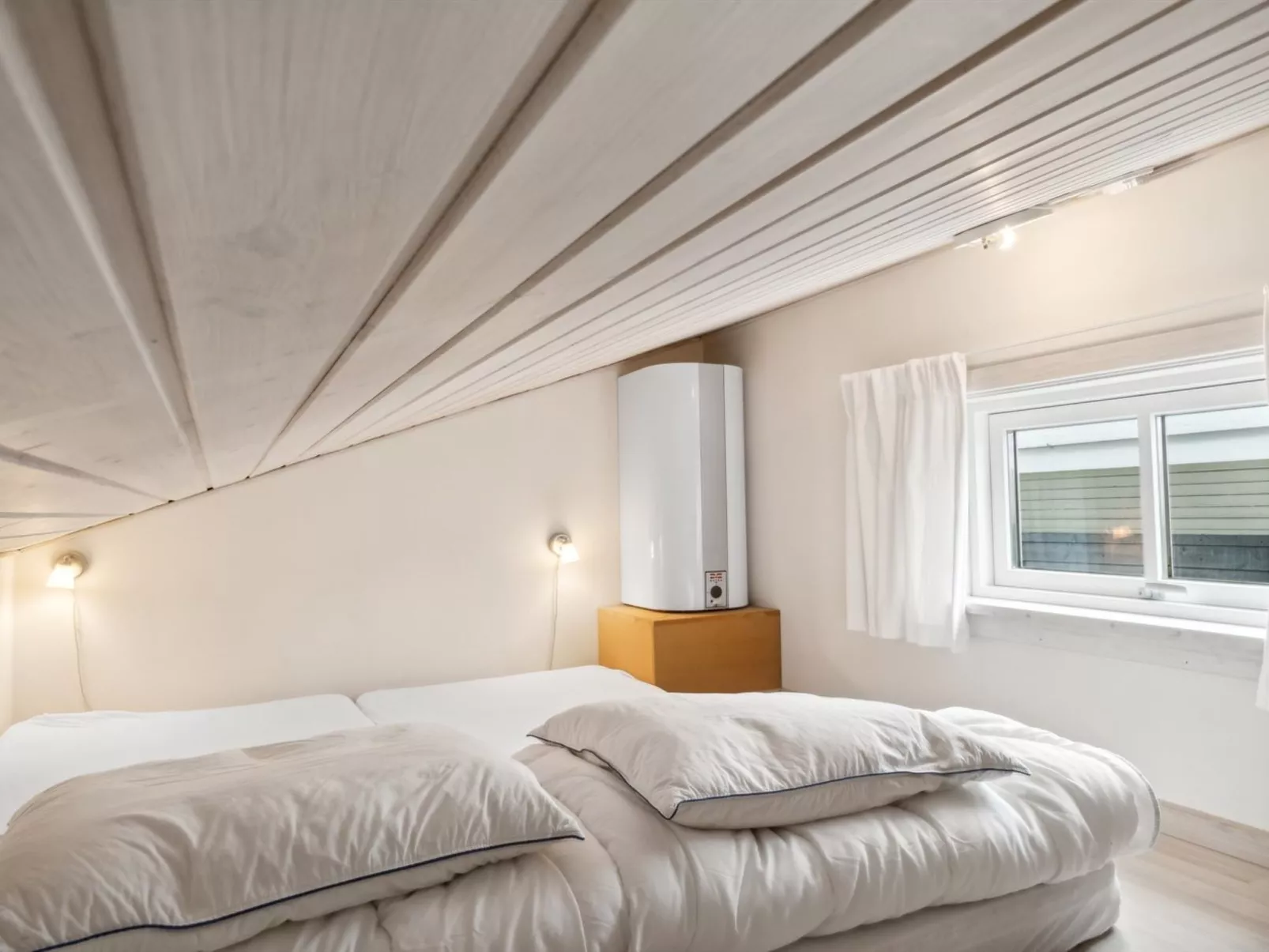 "Melin" - 2.8km from the sea-Dedans