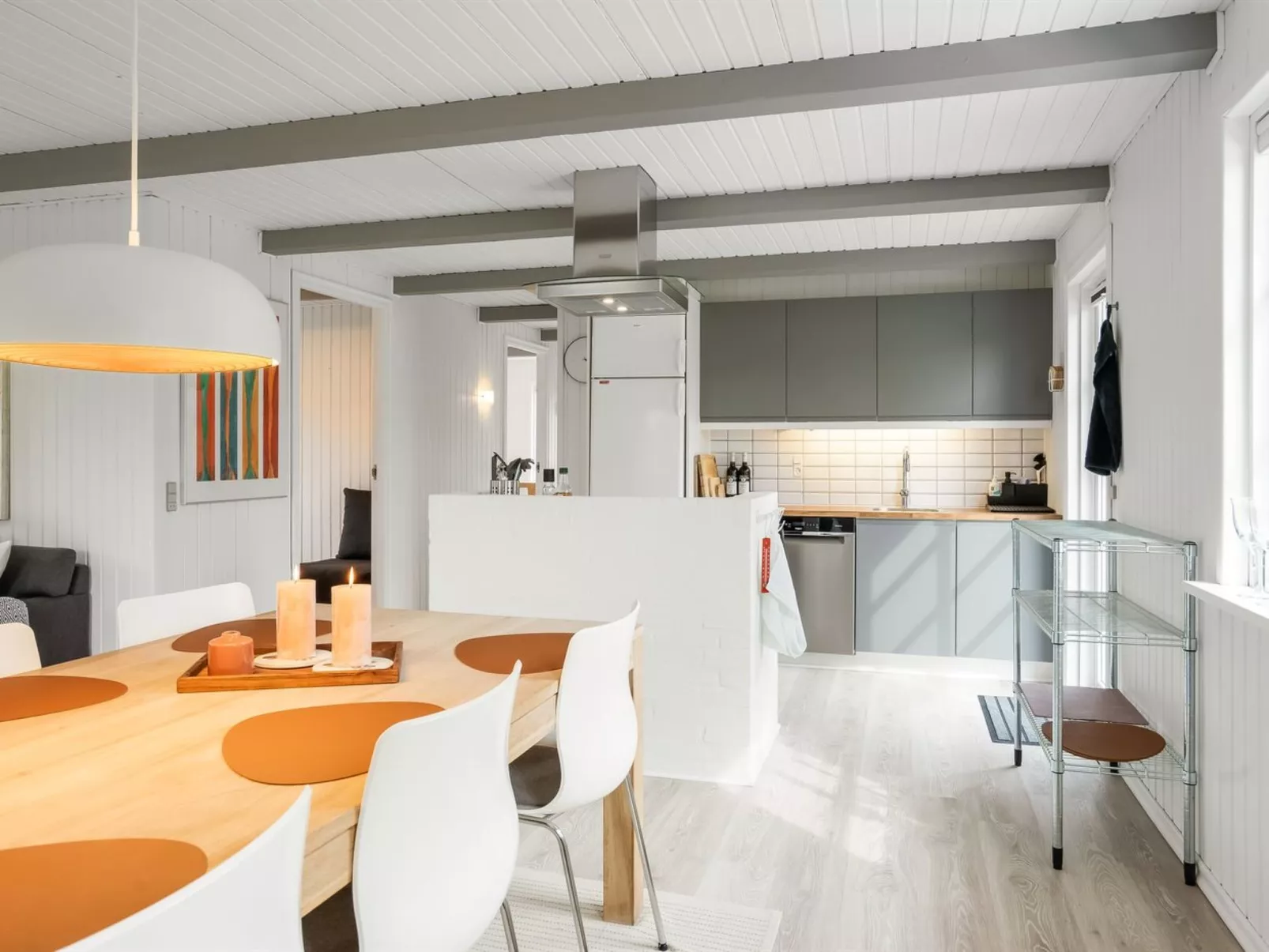 "Hinrich" - 750m from the sea-Dedans