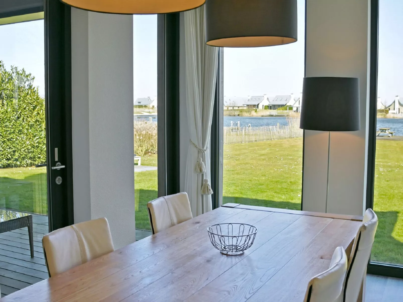 Oesterdam Resort-Drinnen