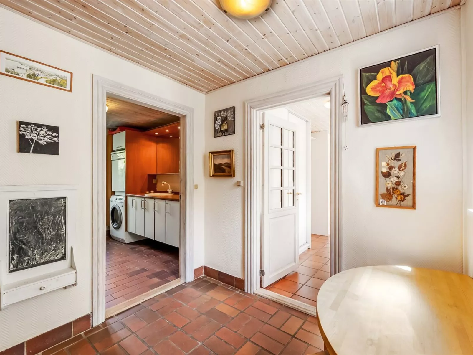 "Kajsa" - 6km from the sea-Dedans