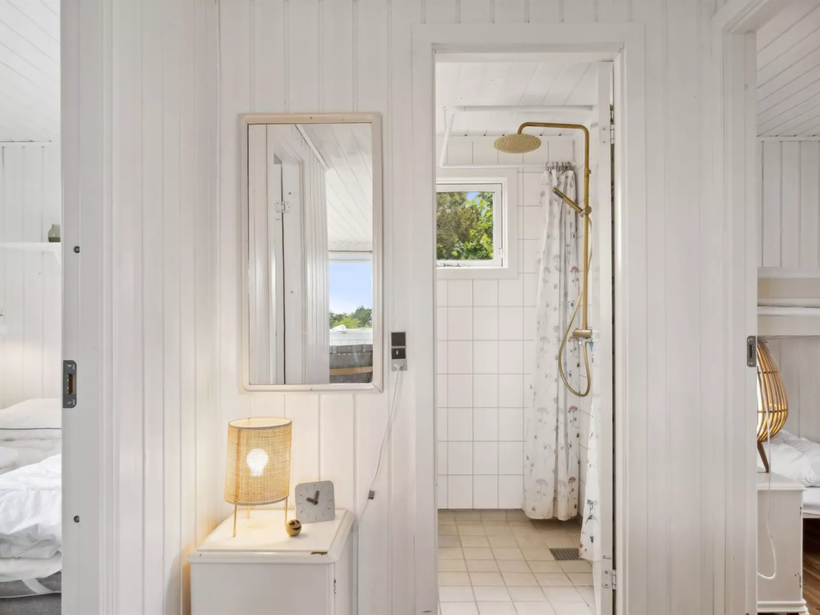 "Gærmund" - 700m from the sea-Drinnen