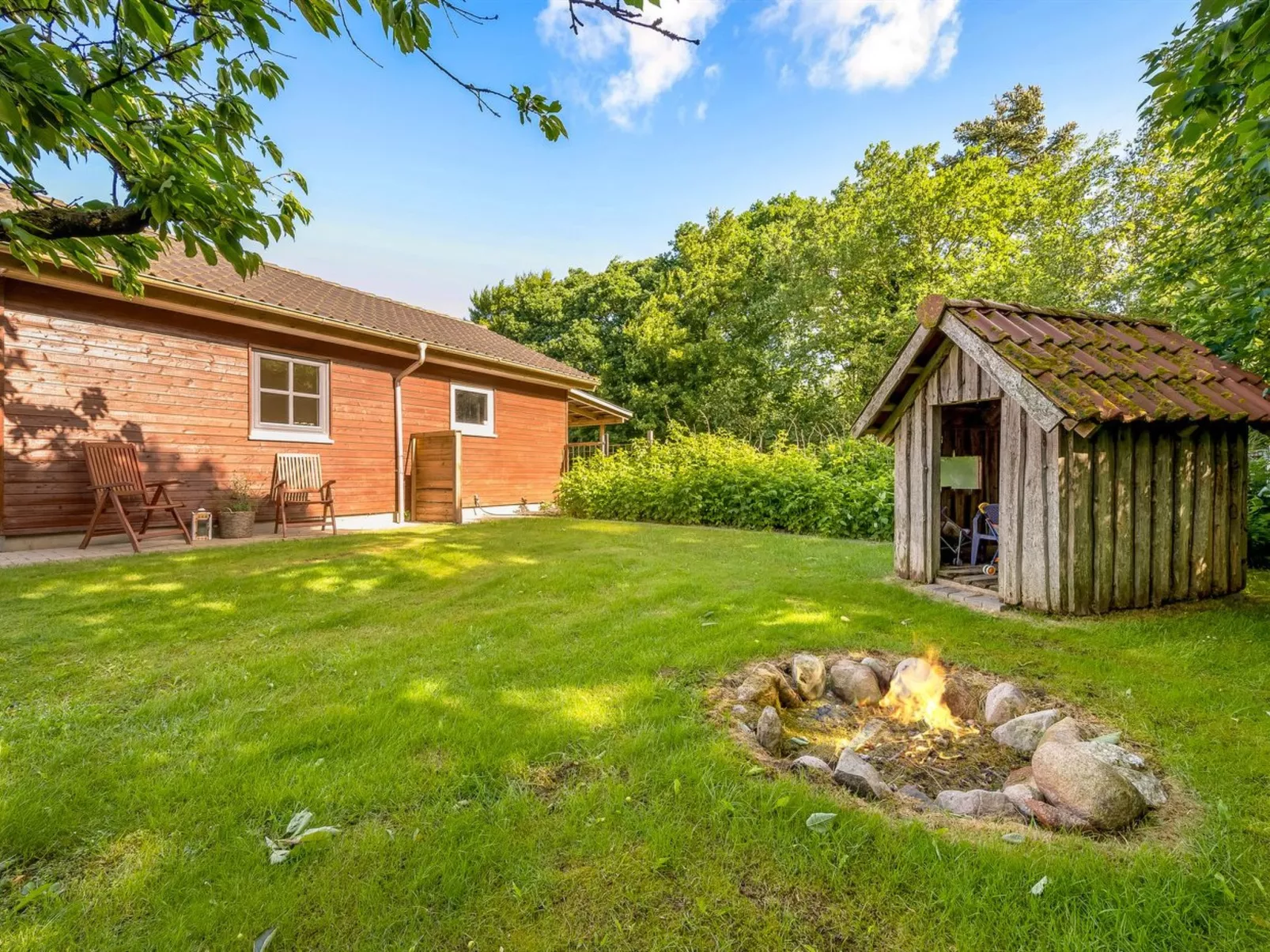 "Ditleif" - 8km to the fjord-Outside