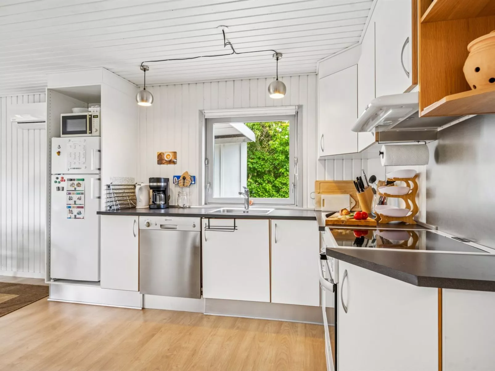 "Mani" - 1.1km from the sea-Inside