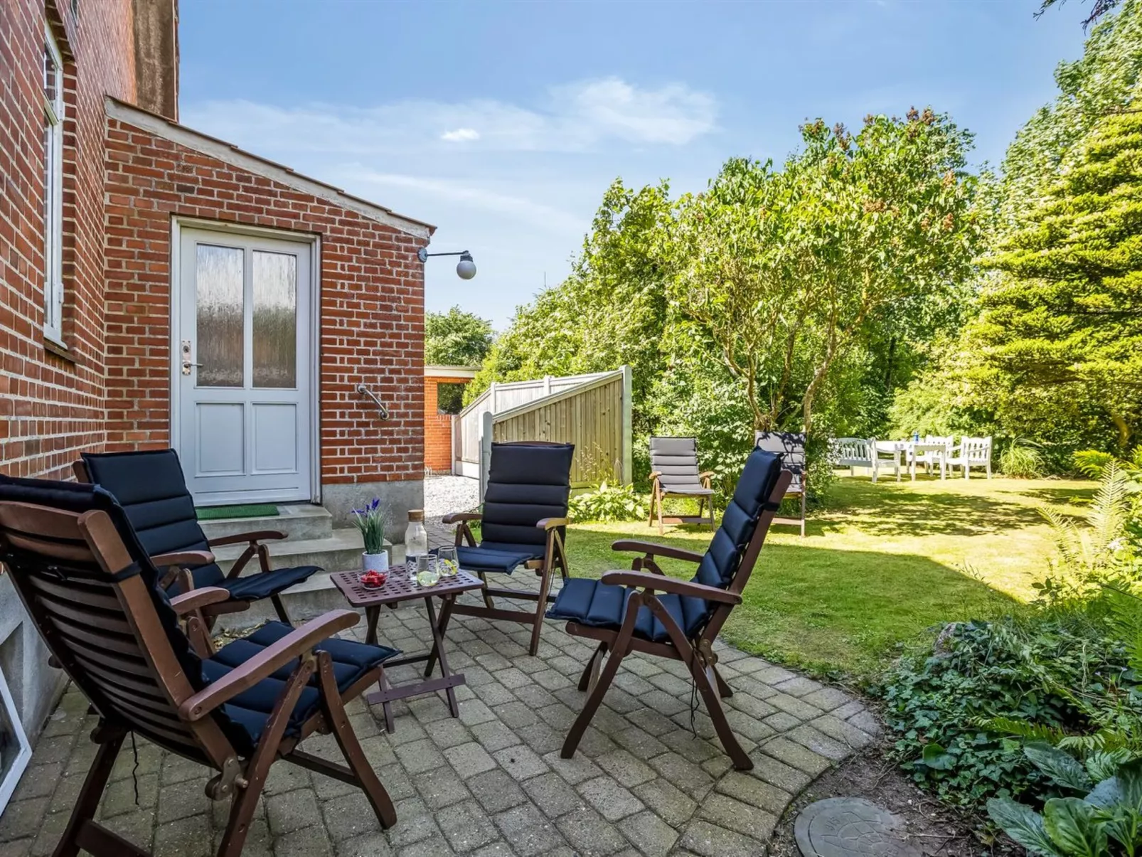 "Ancel" - 1.5km to the fjord-Outside