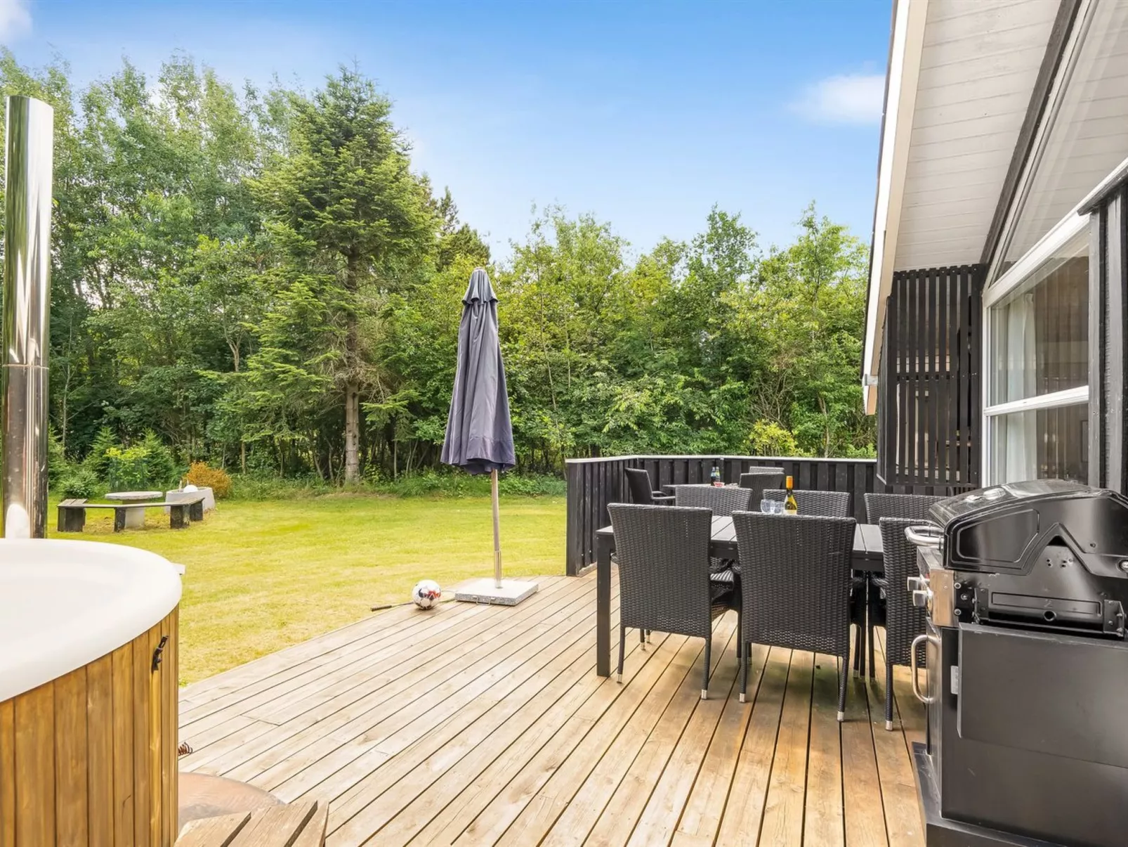 "Amundi" - 500m from the sea-Outside