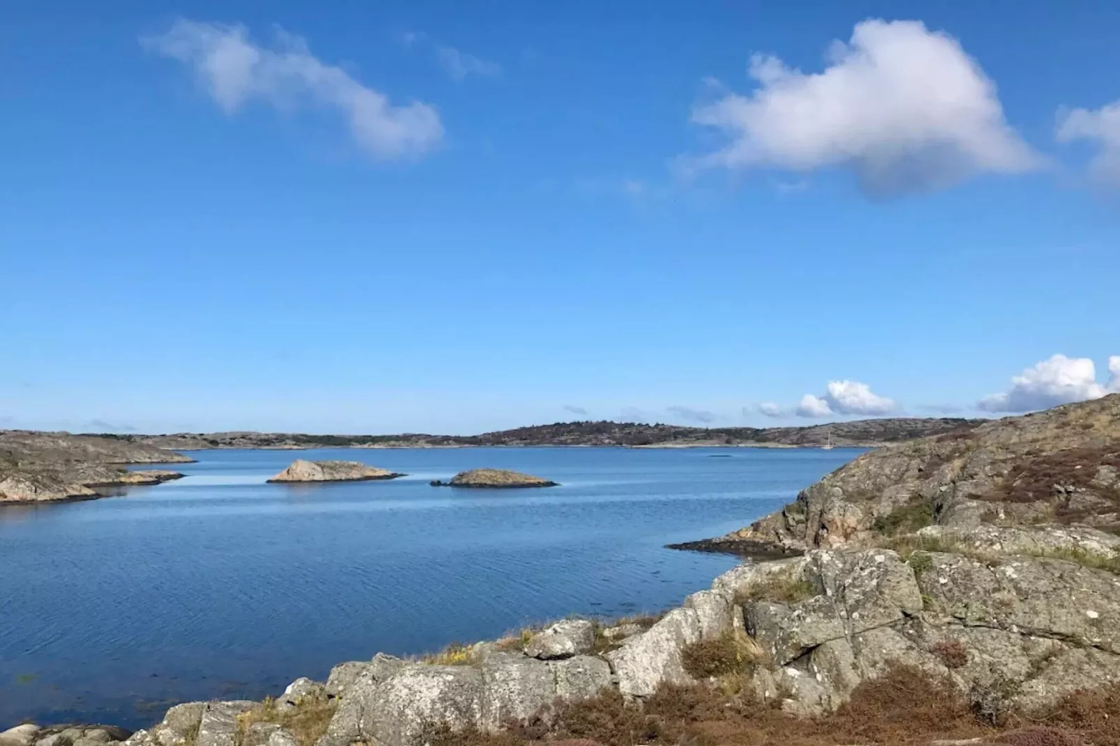 4 etoiles maison de vacances a KYRKESUND-Vue sur l'eau