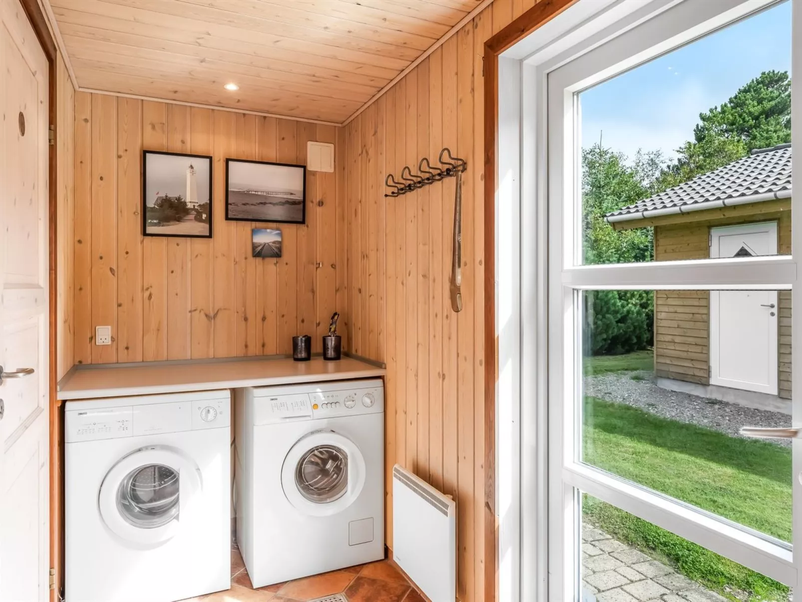 "Thorger" - 550m from the sea-Inside