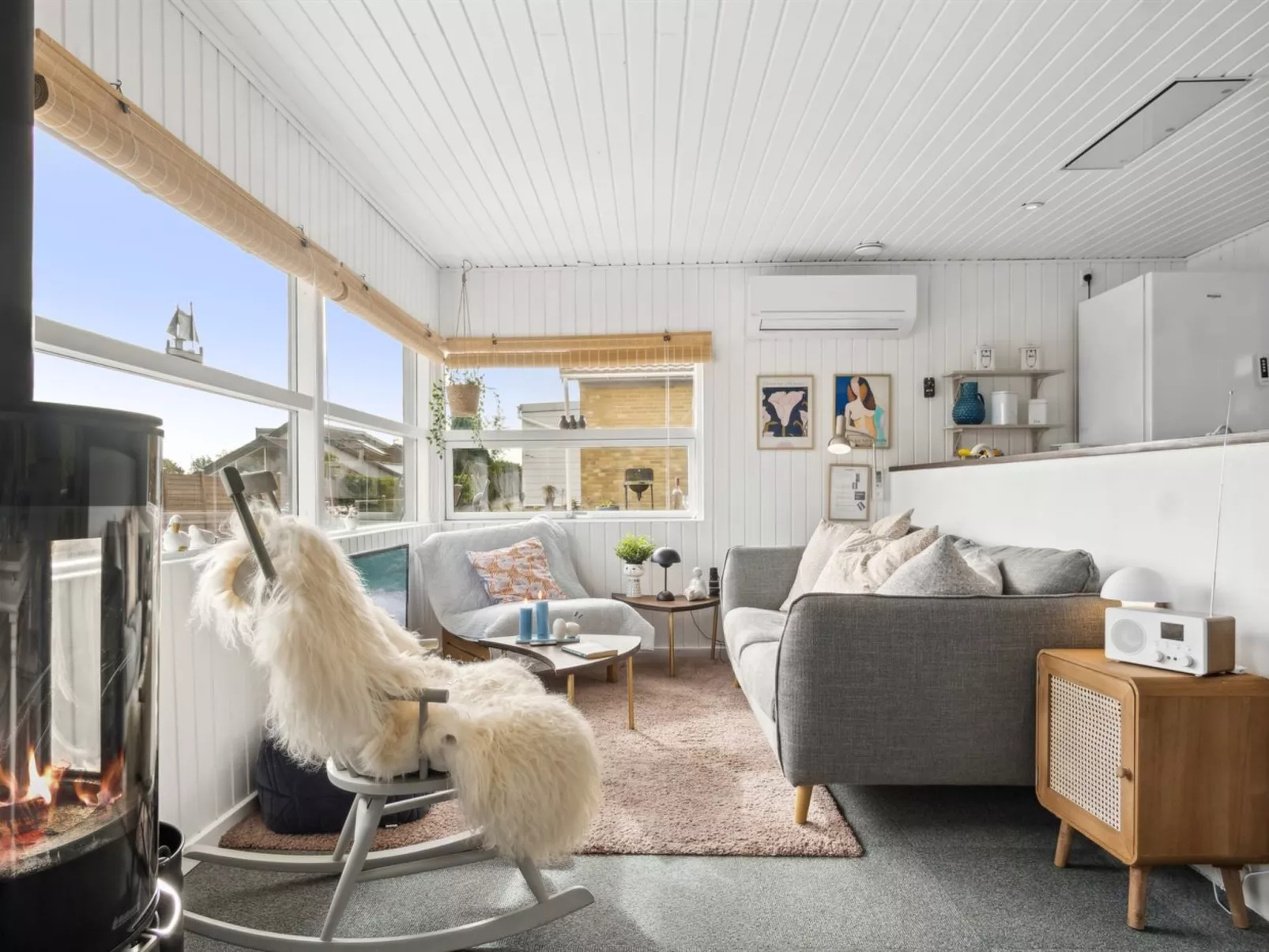 "Dagh" - 100m from the sea-Inside