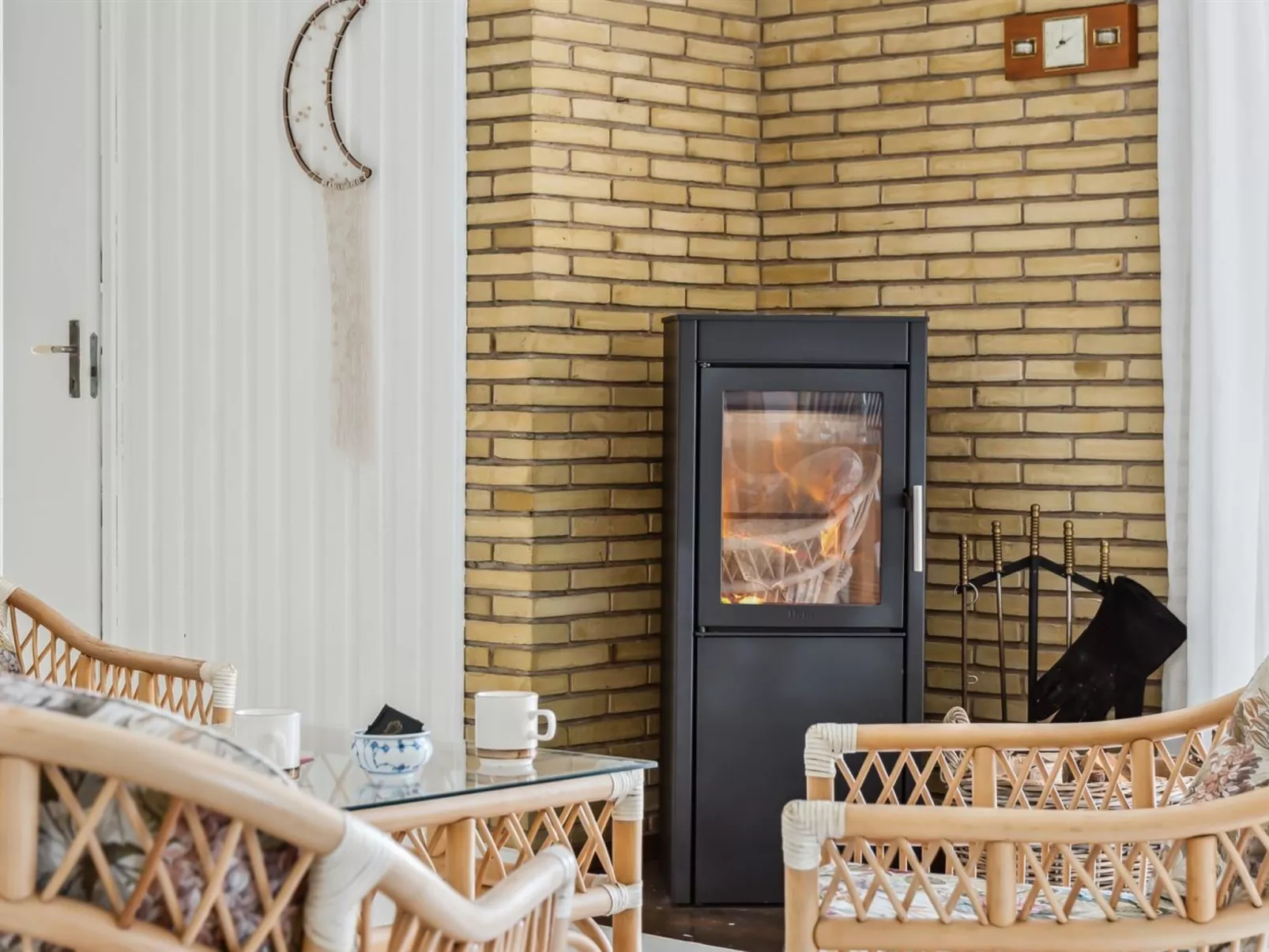 "Awenita" - 250m from the sea-Inside