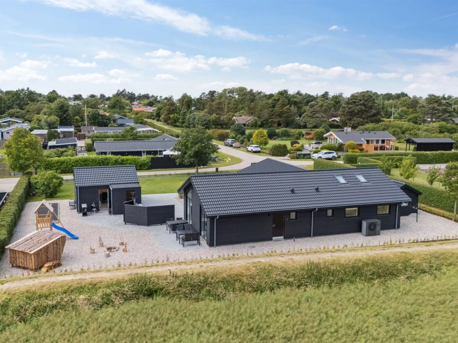 "Christian" - 600m from the sea-Outside