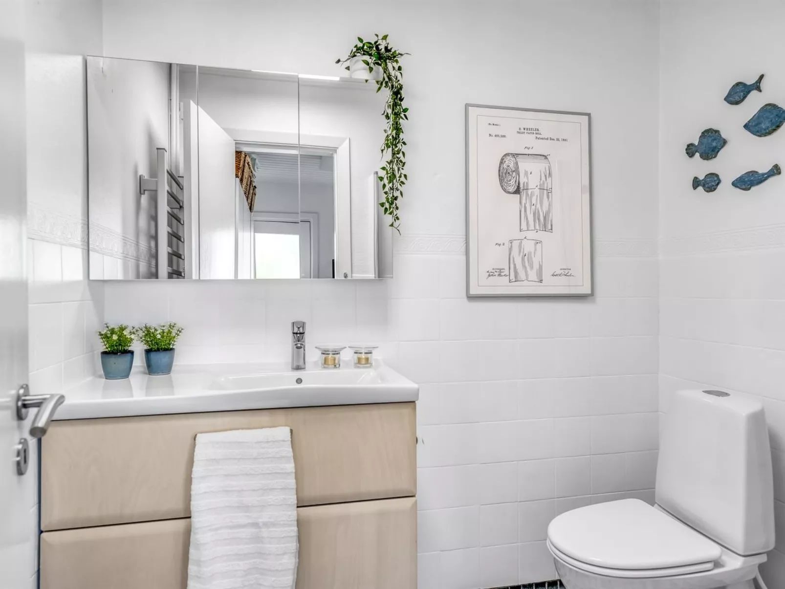 "Julie" - 700m from the sea-Inside